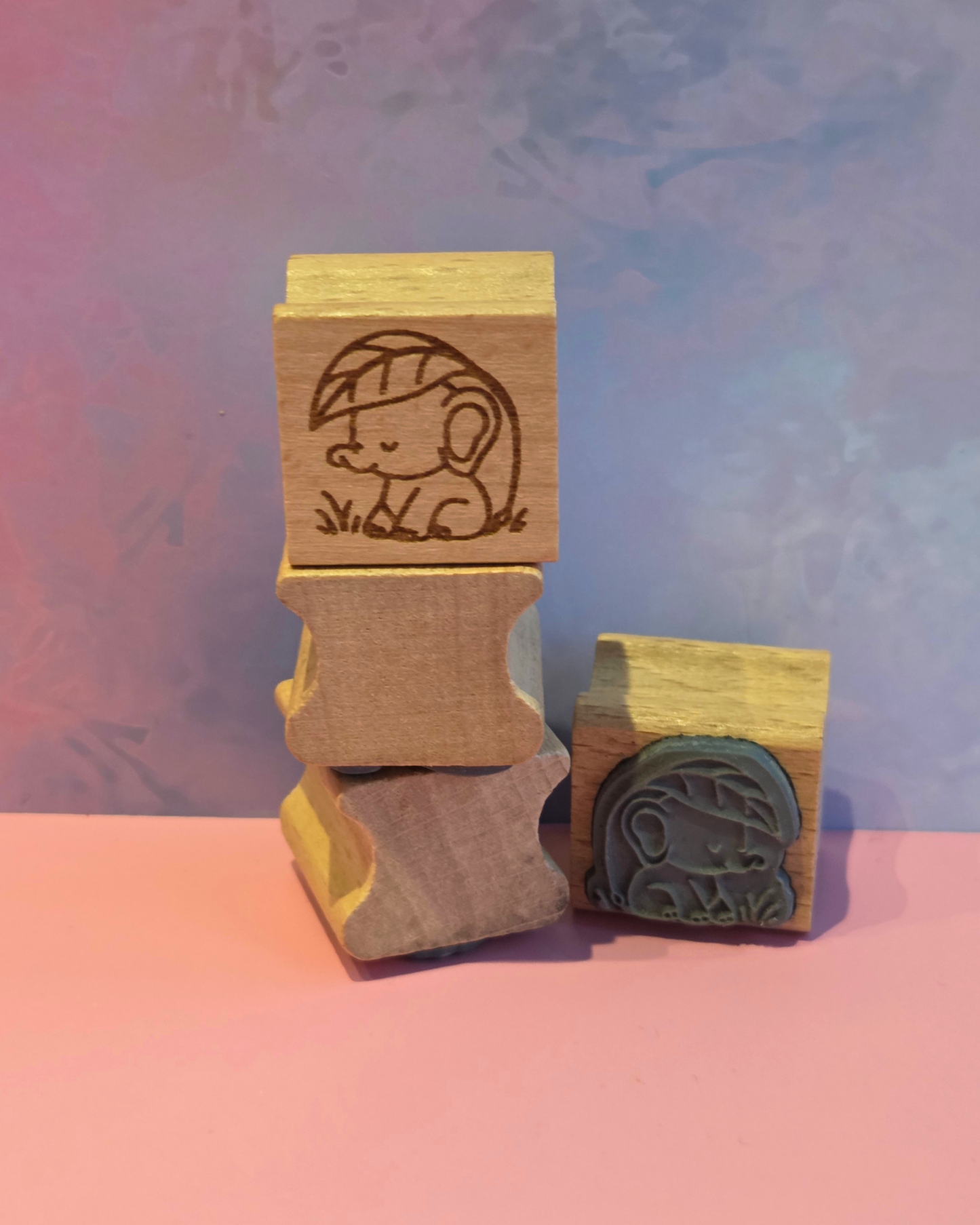 Elise The Elephant Leaf Stamp